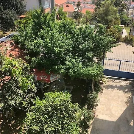 Oezalp Evleri ,datca Merkezde,deniz Manzarali Apartmán *